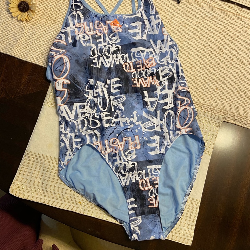 Women’s adidas bathing suit - Picture 4 of 8
